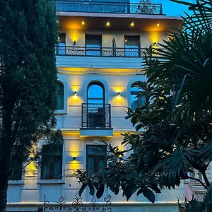 Silver 39 Corner Hotel Tbilisi